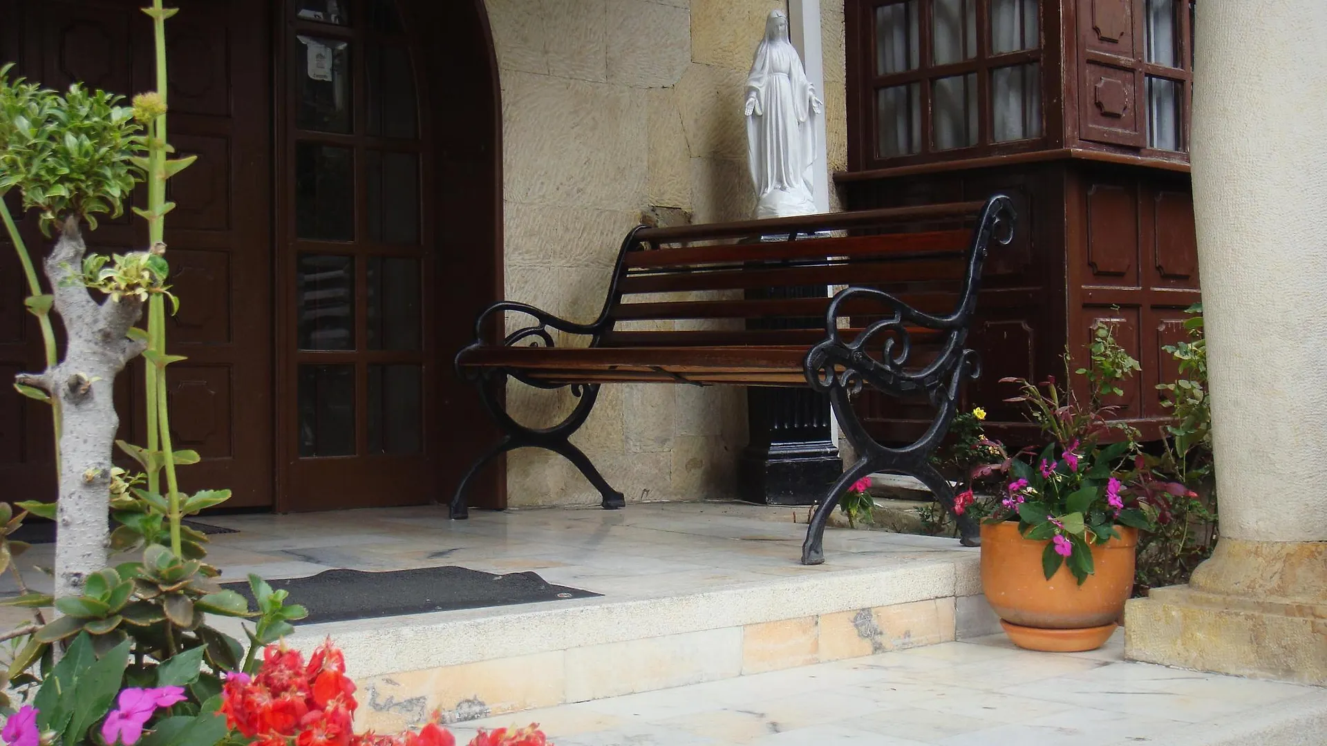 Zuetana 106 Bed And Breakfast 보고타