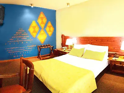 호텔 Zuetana 106 Bed And Breakfast 보고타